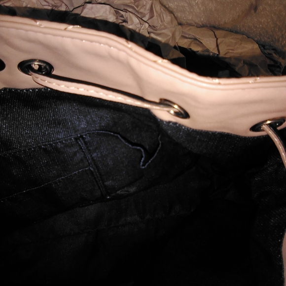 G by Guess pastel pink women's large shoulder bag with hand strap - Picture 5 of 7